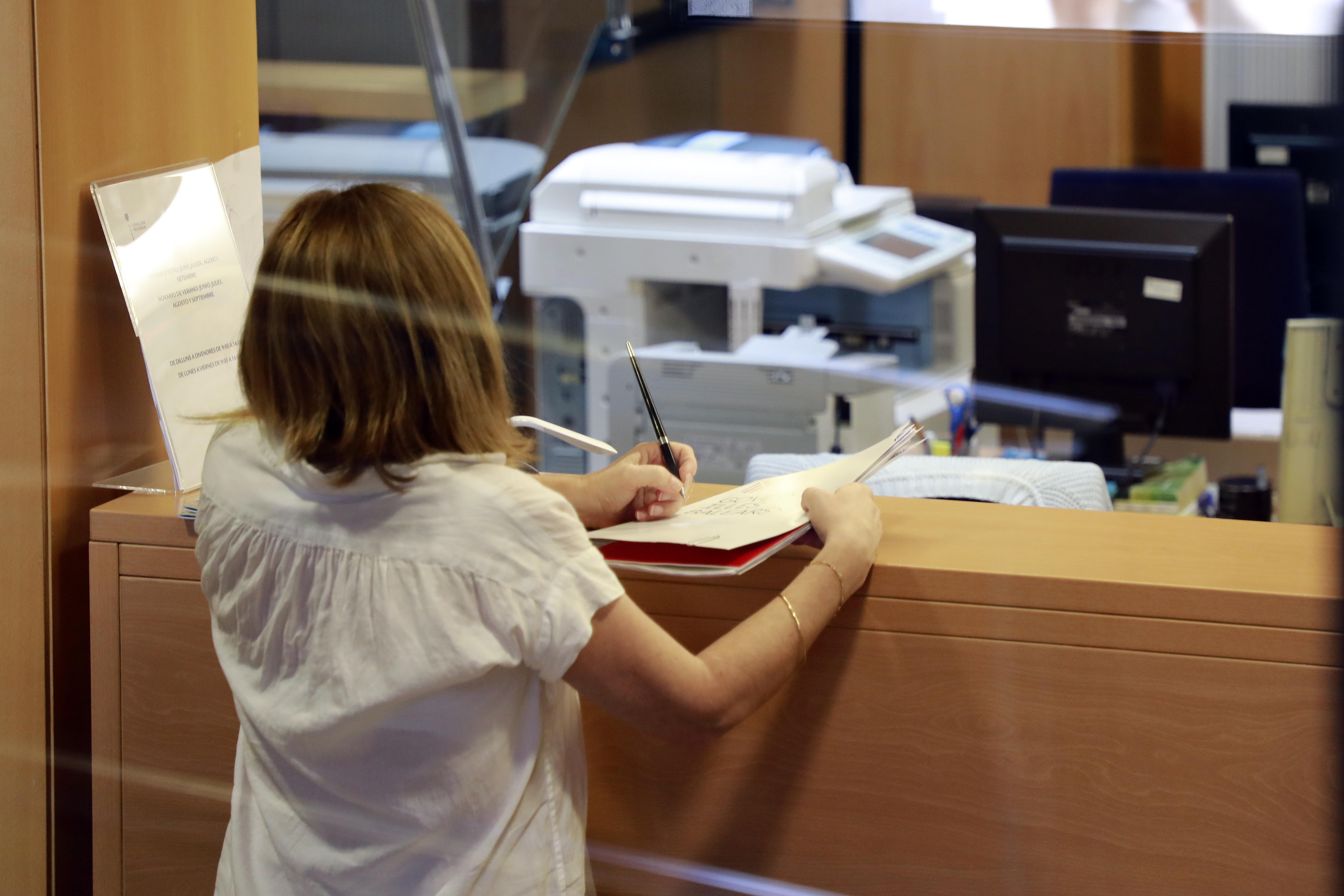 Registro de un documento en una oficina de la Administración